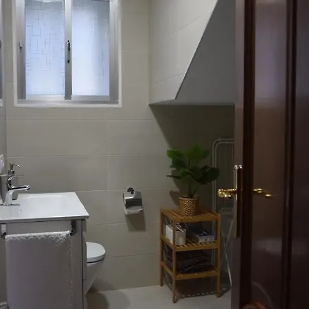 Semesterbostad Casa En Chapela, Con Vistas A La Ria De Vigo