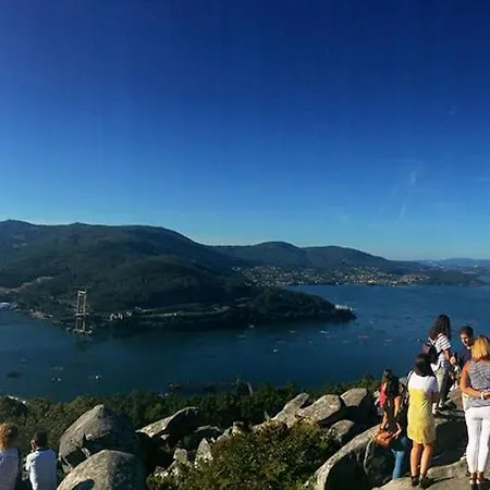 Casa En Chapela, Con Vistas A La Ria De